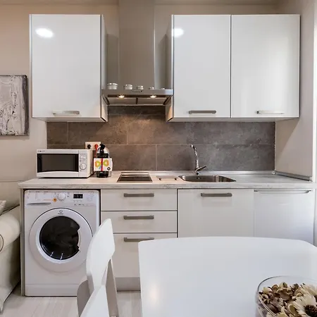 Centro Recogidas, Apartment *